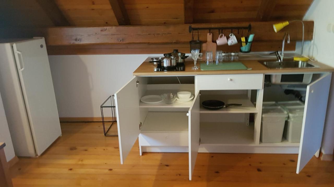 Pr'Simi Bed and Breakfast Golnik Exteriör bild
